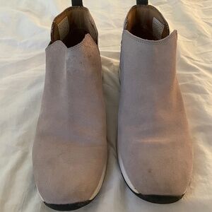 Chic comfort meets everyday wearability—your feet will thank you!